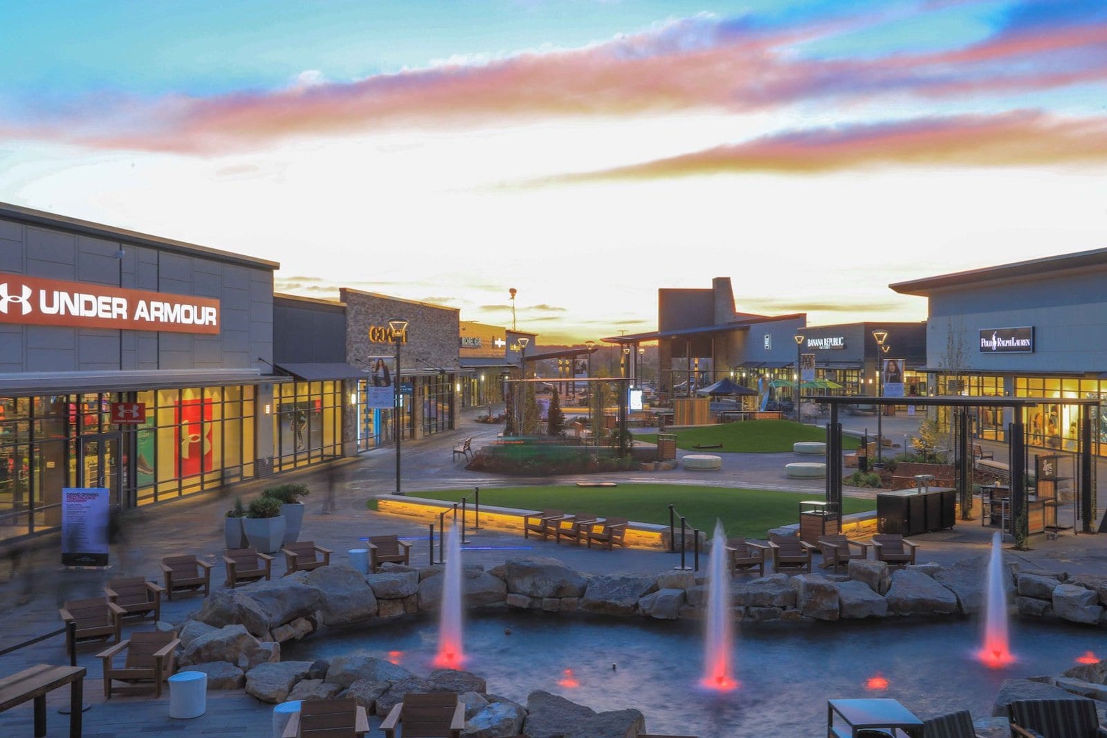 premium outlets under armour