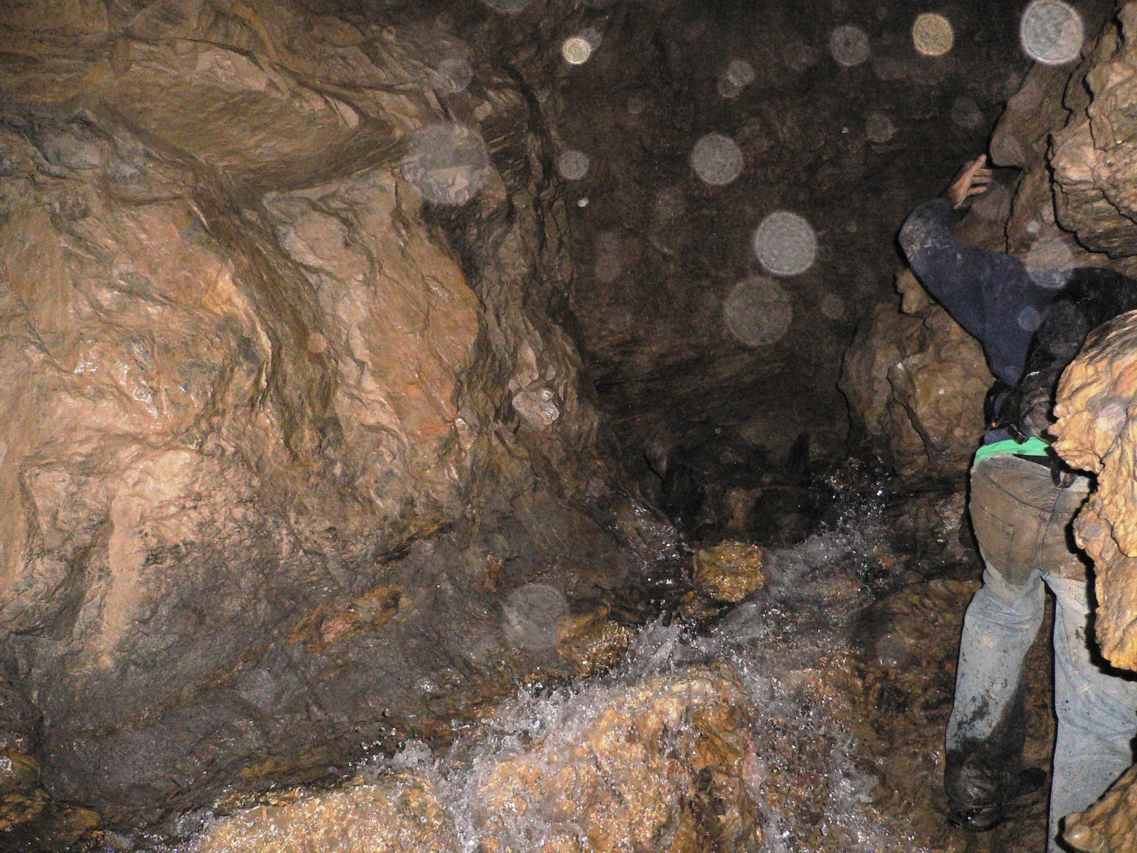 Fulford Cave, CO