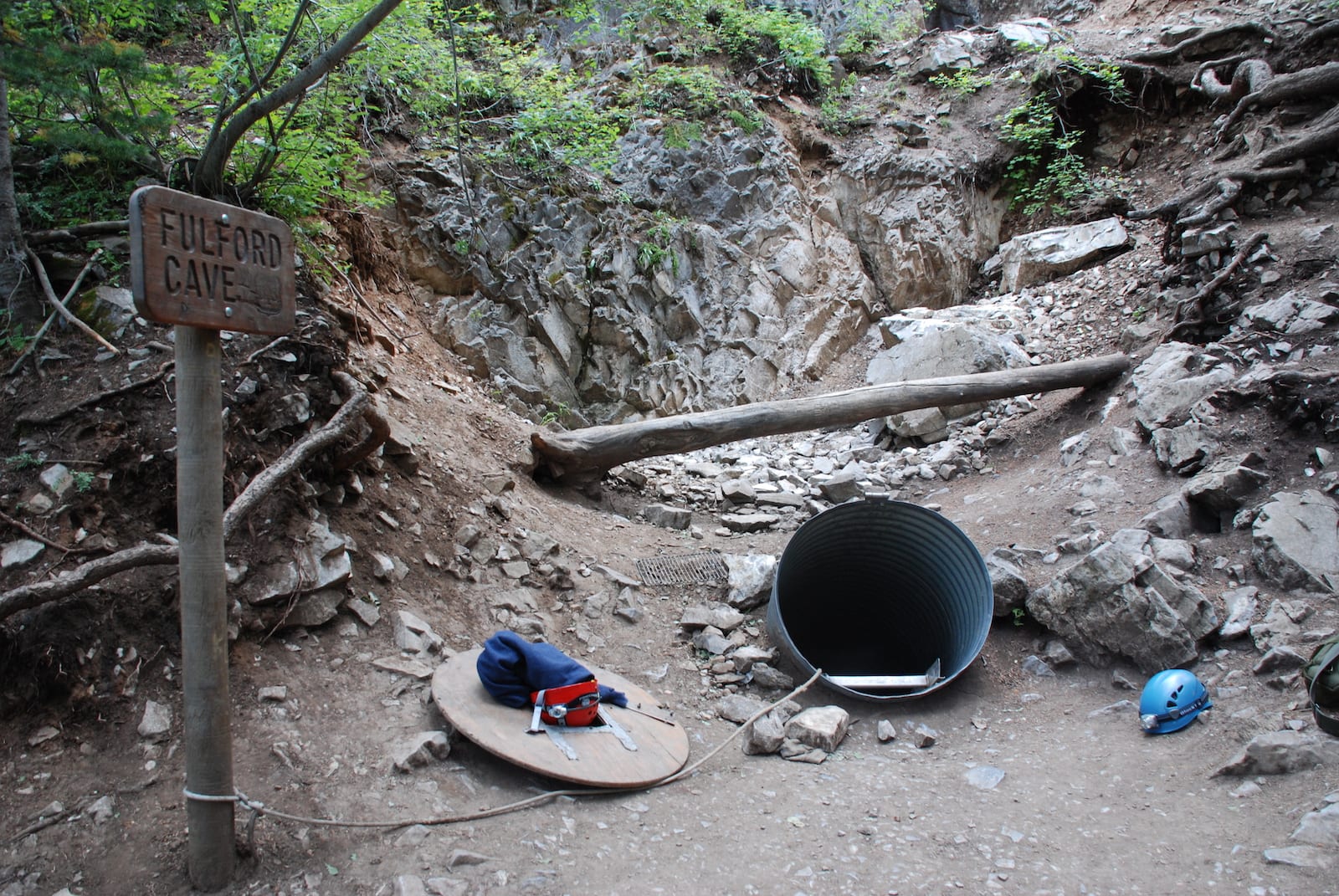Fulford Cave, CO
