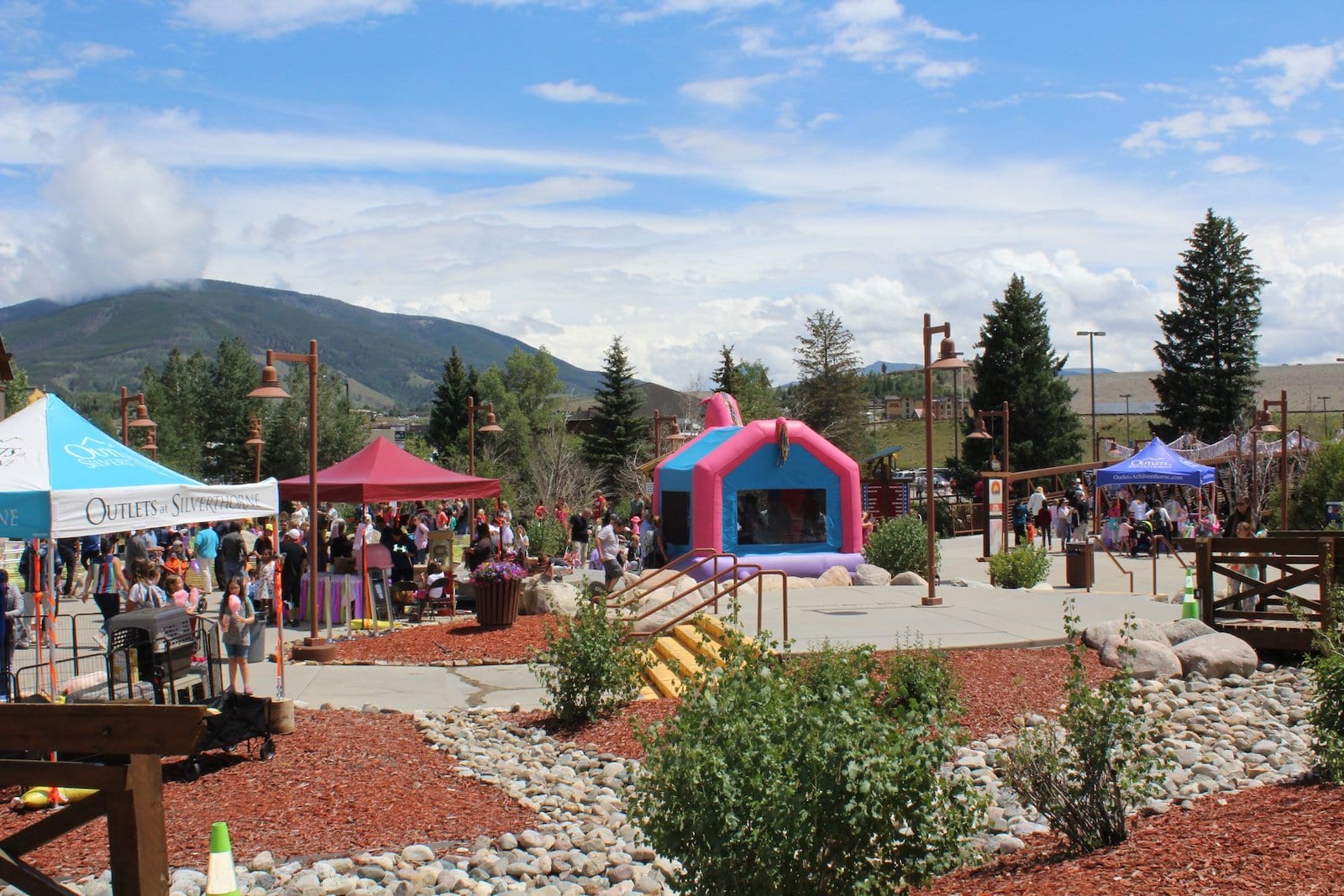 Outlets at Silverthorne , CO
