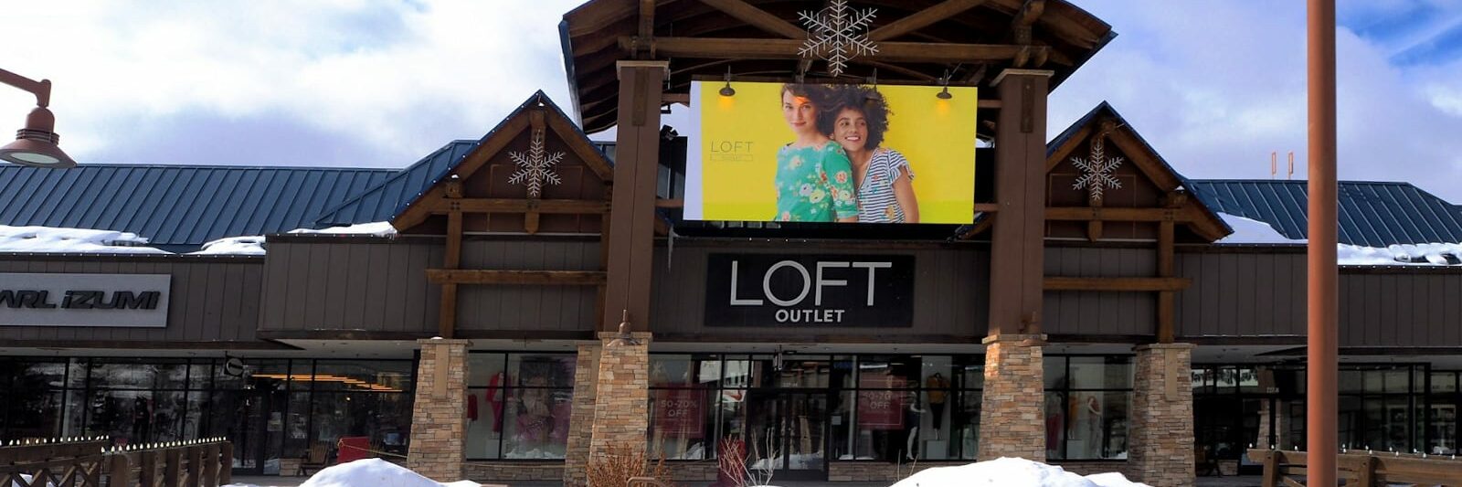 Outlets at Silverthorne , CO