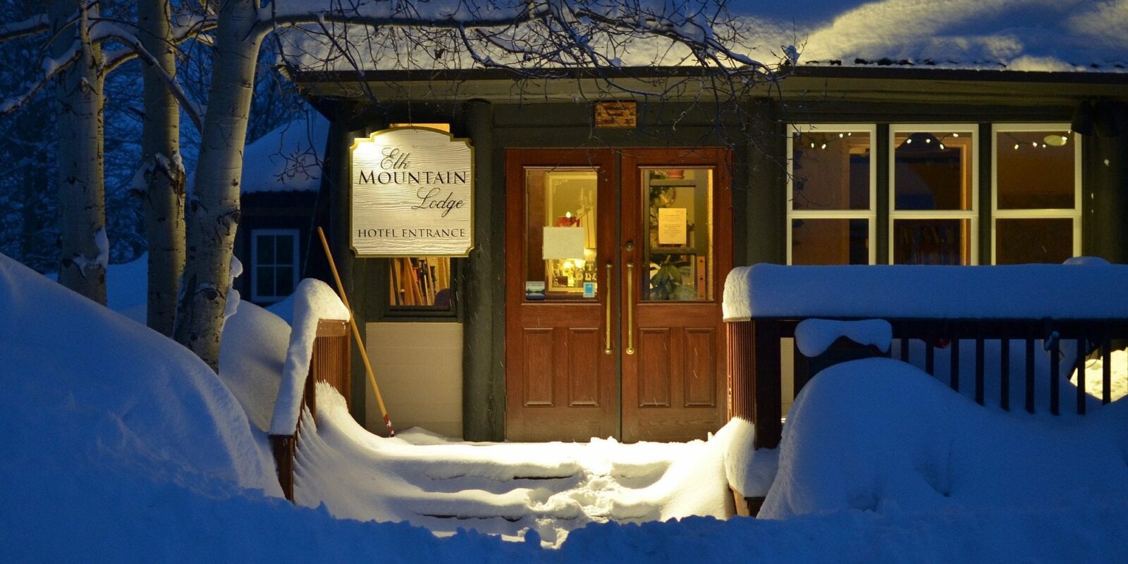 image of elk mountain lodge crested butte