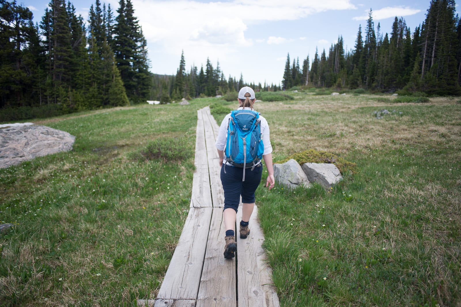 Hiking at Jean Lunning Trail, CO