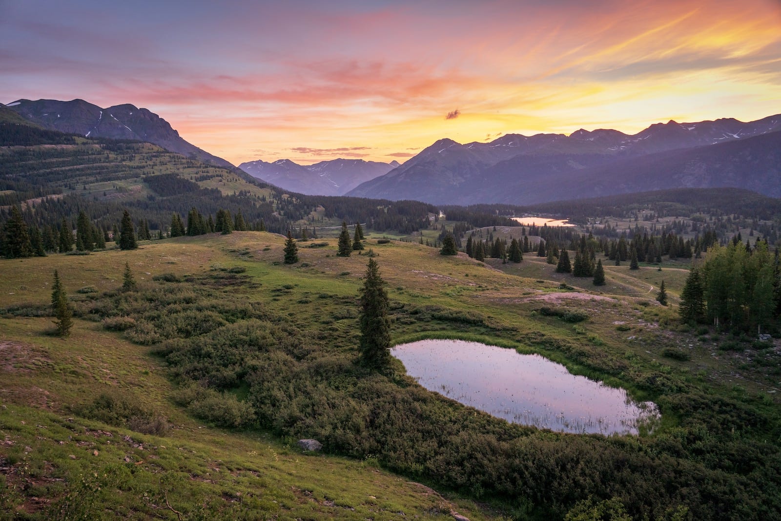 Sunrise at Molas Pass