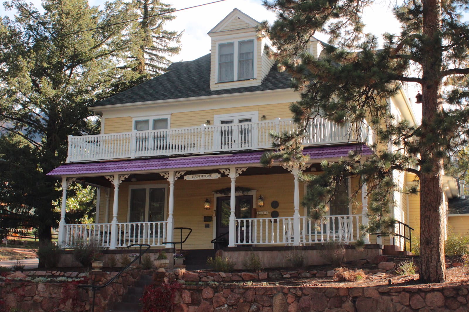 Eastholme of the Rockies Bed and Breakfast Inn Cascade CO