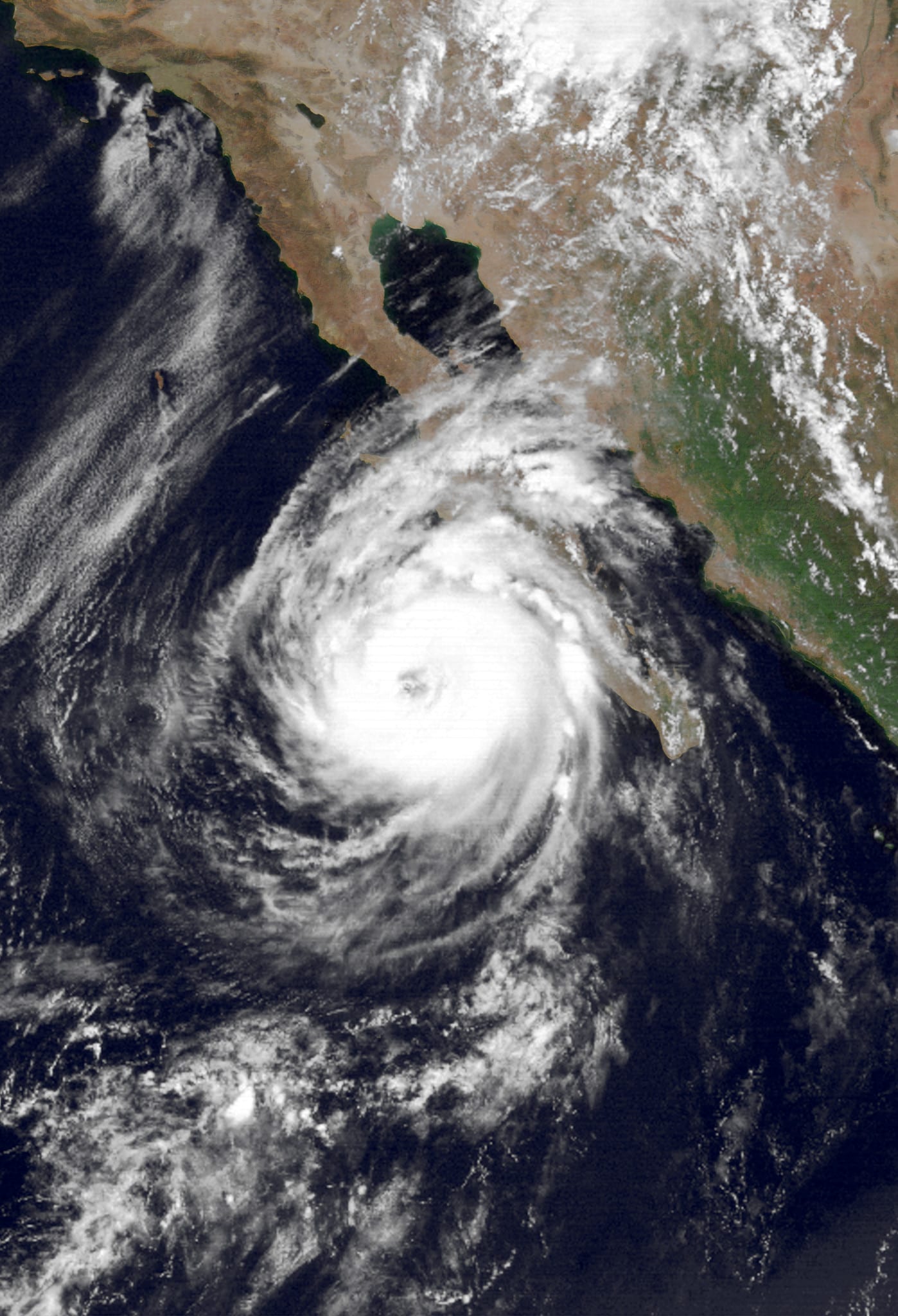 Hurricane Lester Peak Intensity August 22 1992