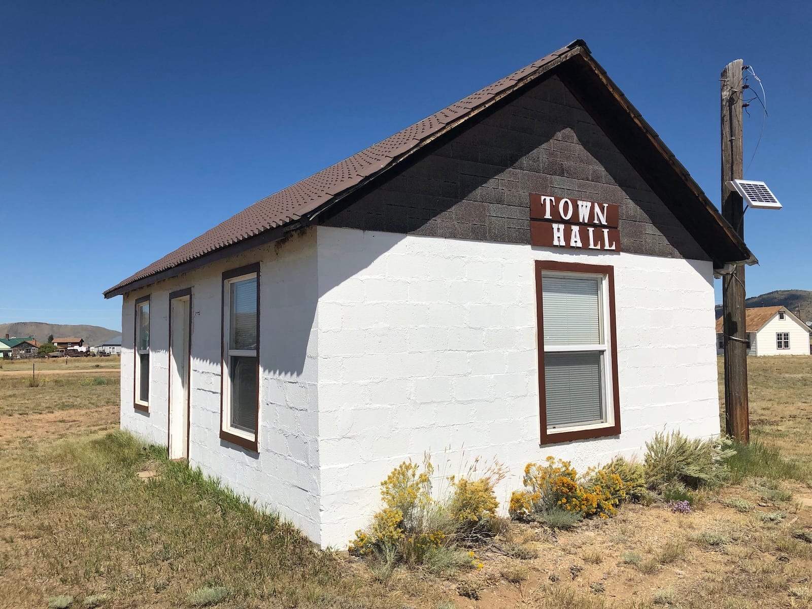 Cowdrey CO Town Hall