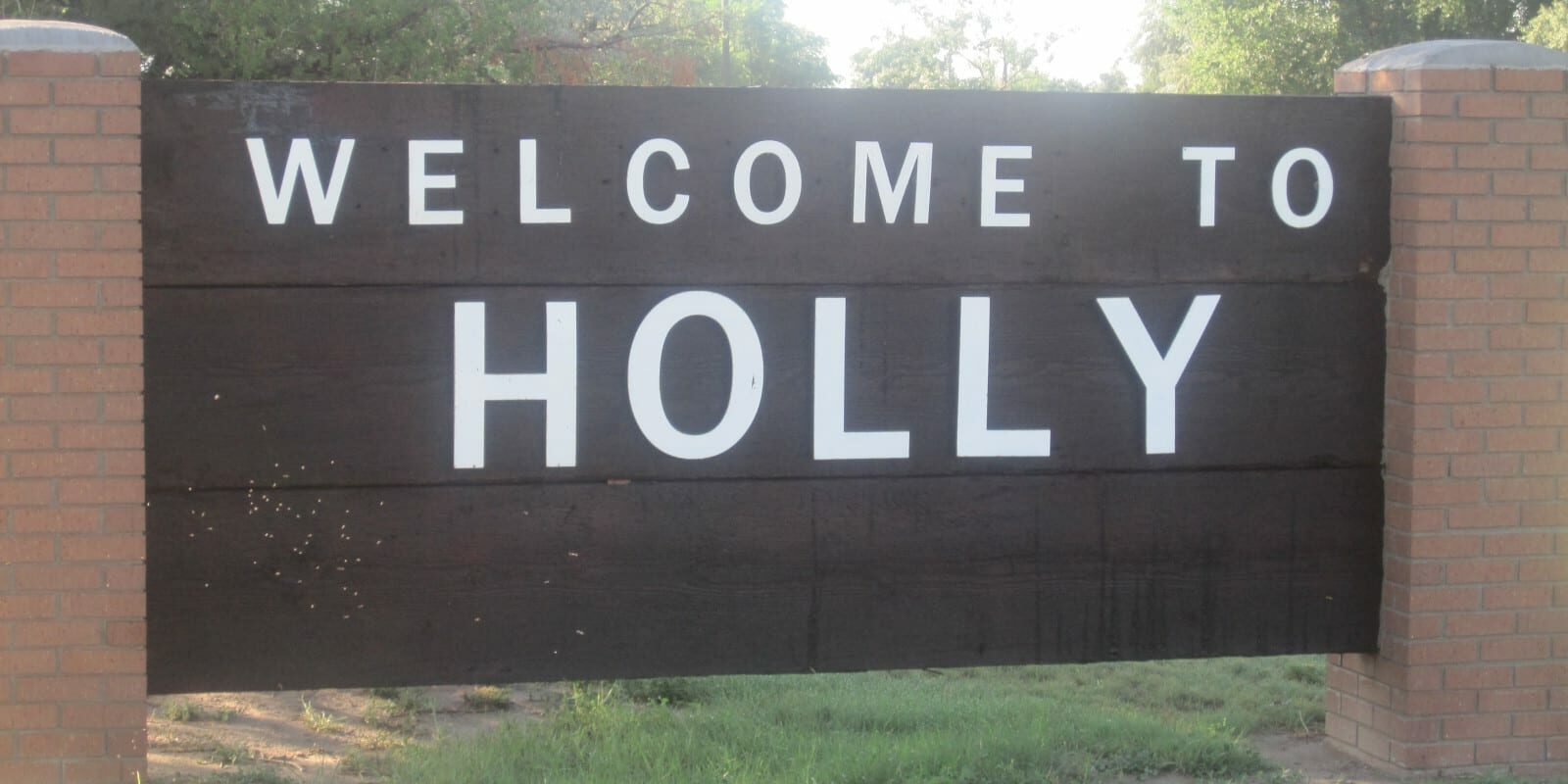 Welcome to Holly, CO Sign