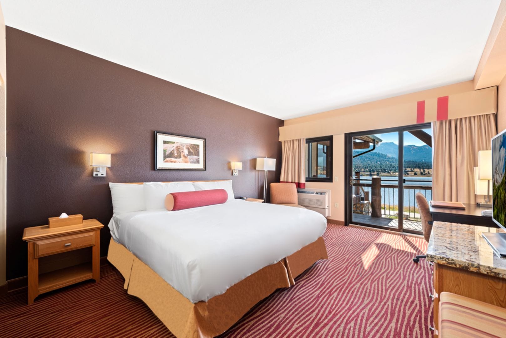 image of a room at the estes park resort