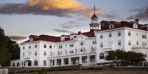 image of stanley hotel estes park