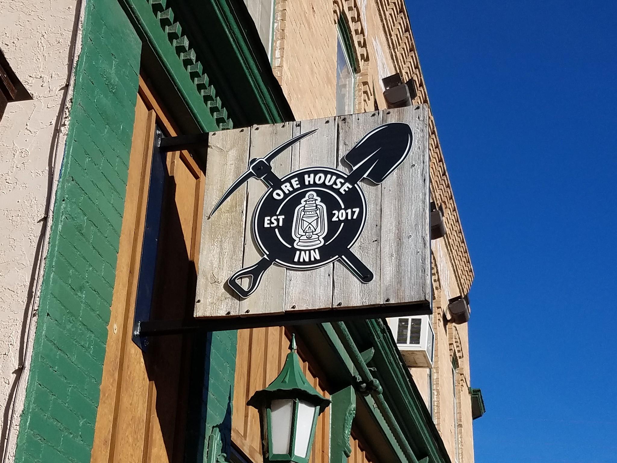 image of the ore house inn, new castle