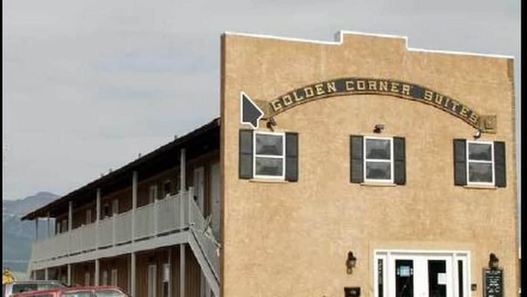 image of the golden corner inn westcliffe