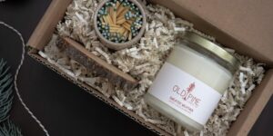 image of old pine candle company