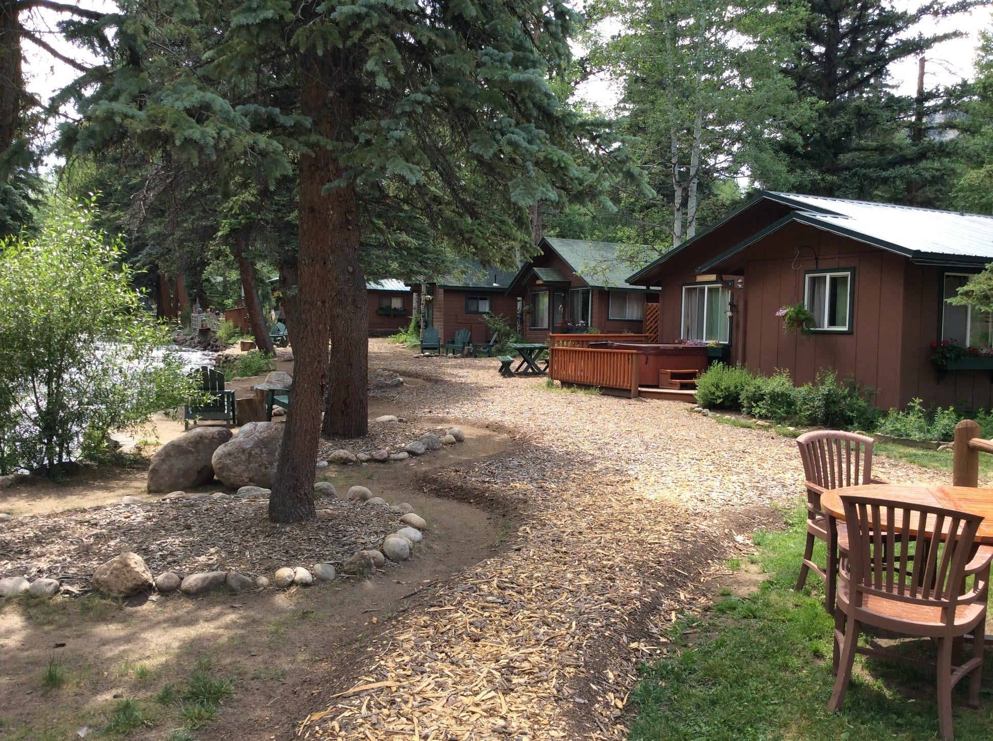 image of river spruce cabins