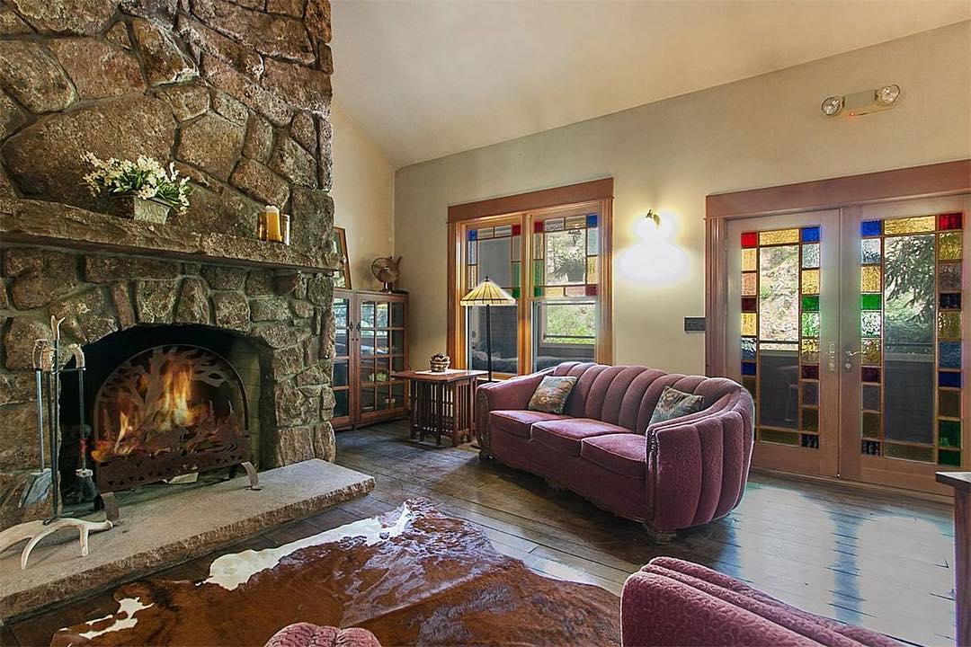 image of alps boulder canyon inn