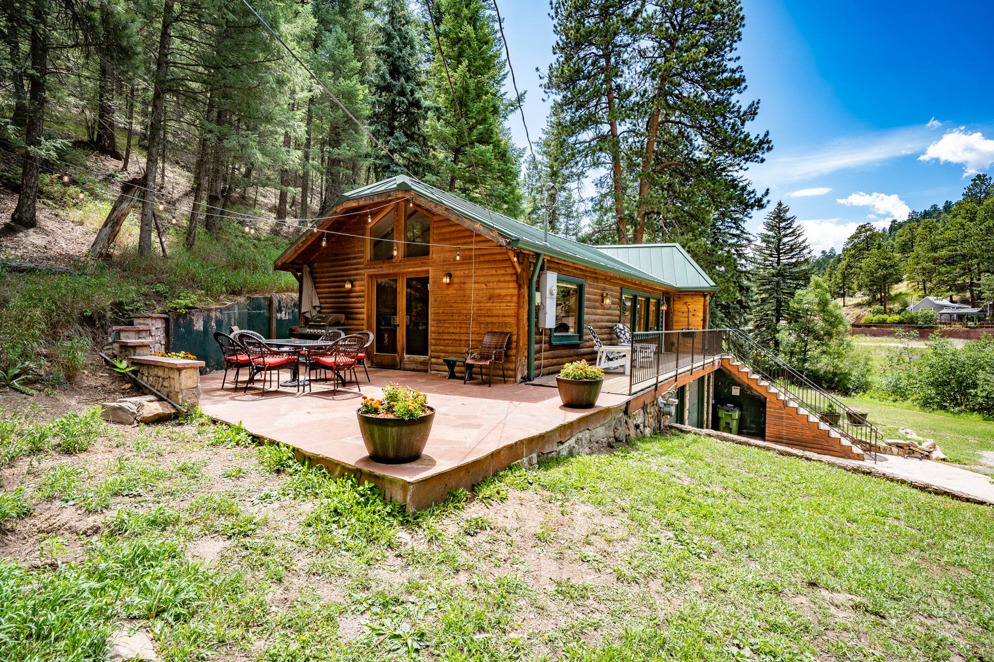 image of colorado bear creek cabins