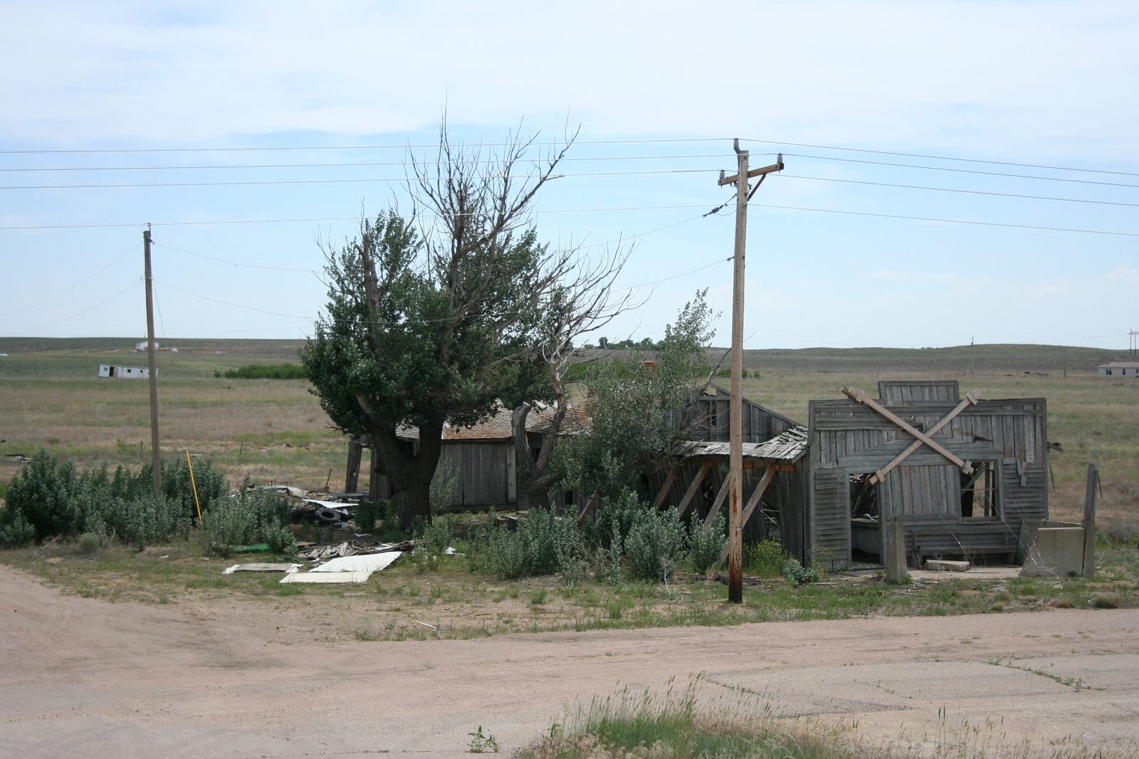 Image of an abandoned building in Dearfield, Colorado.