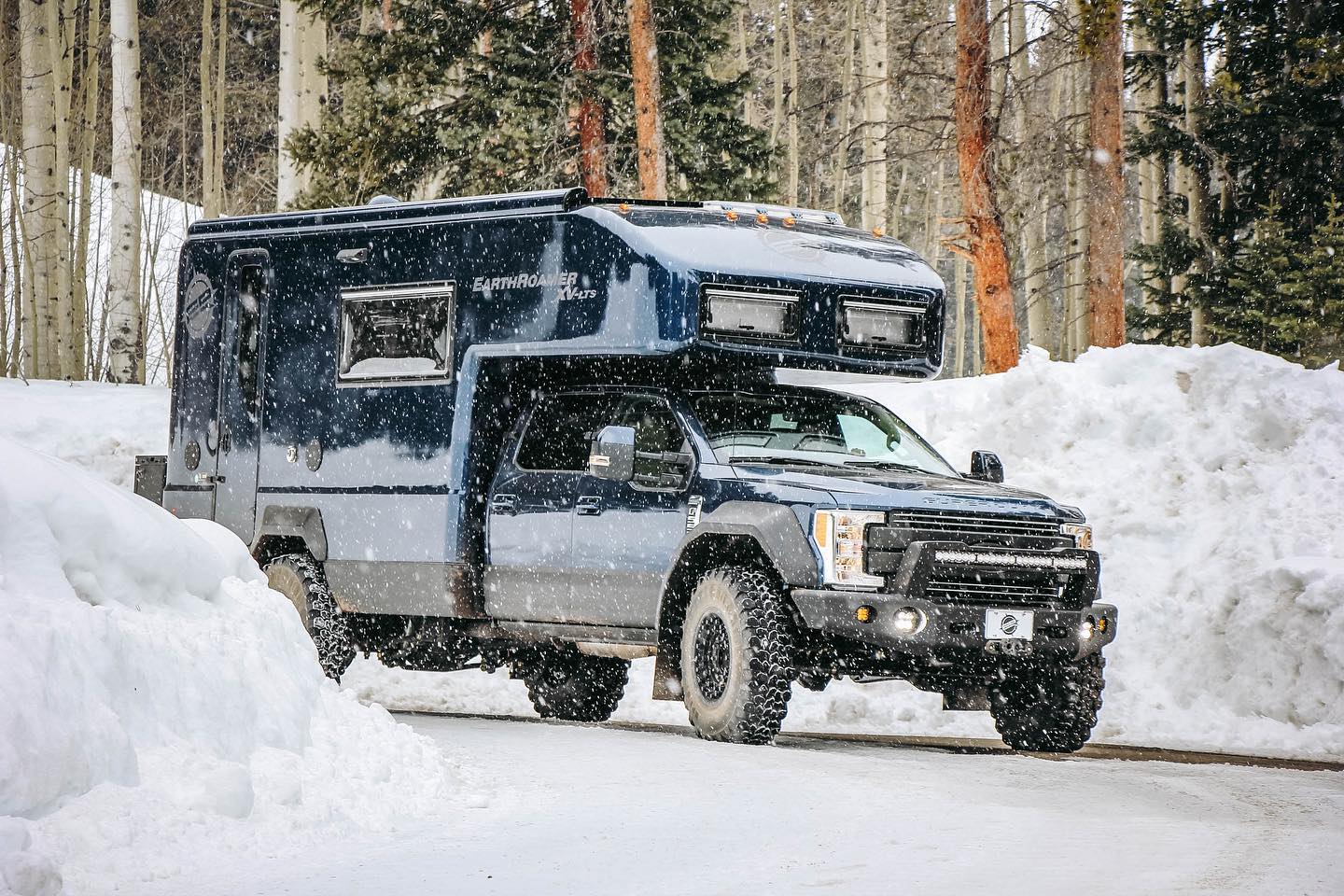 Image of the EarthRoamer XV-LTS in the snow