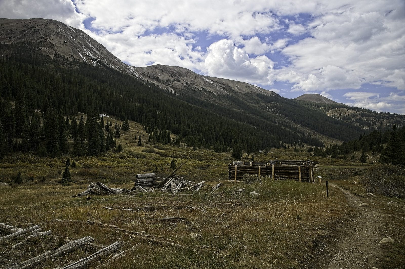 Image of independence ghost town in colorado