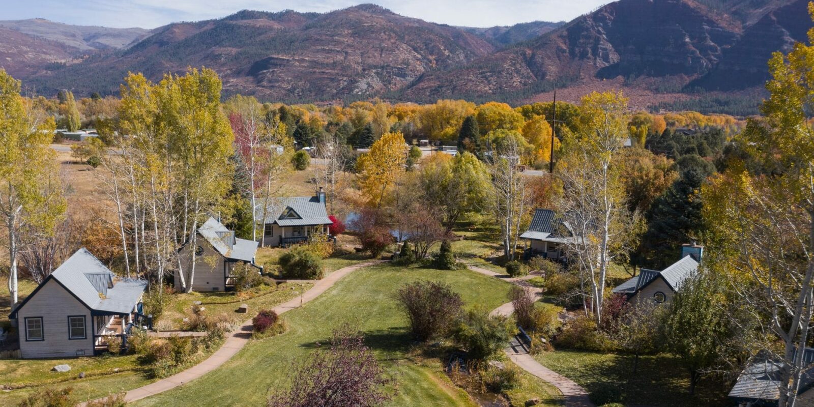 image of apple orchard inn