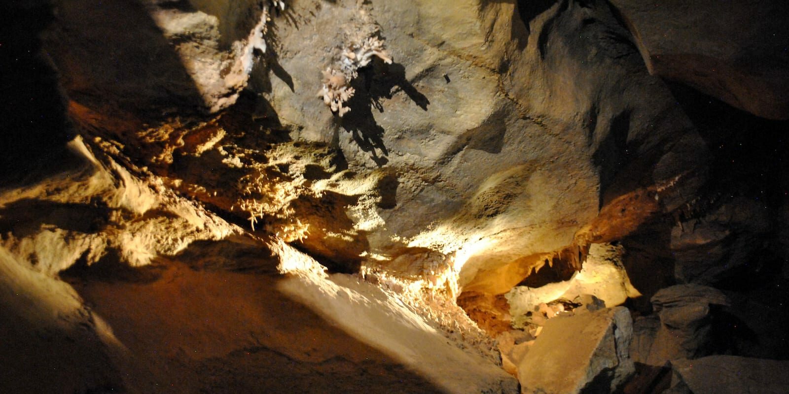 Cave of the Winds Tour Manitou Springs CO