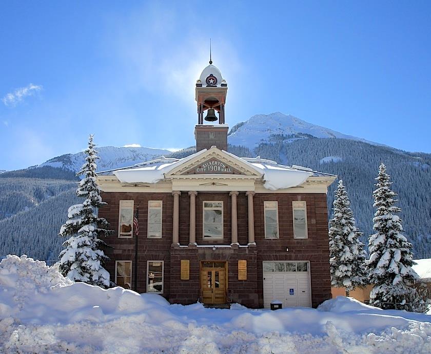 image of city hall silverton