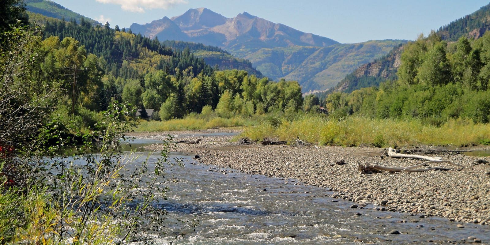 Image of the Crystal River flowing through mountains in Colorado