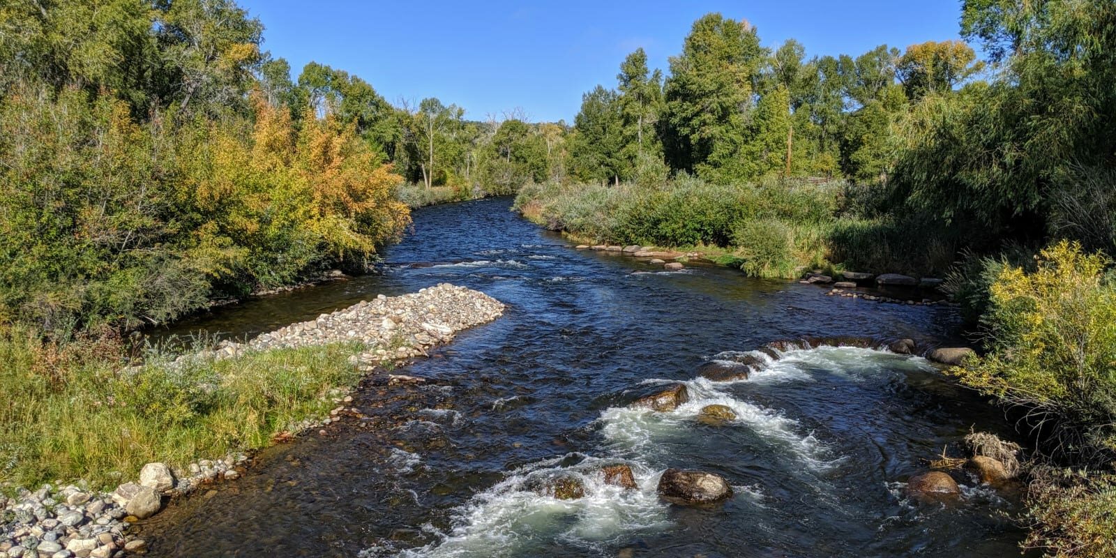 Image of the Los Pinos river looking north in Colorado