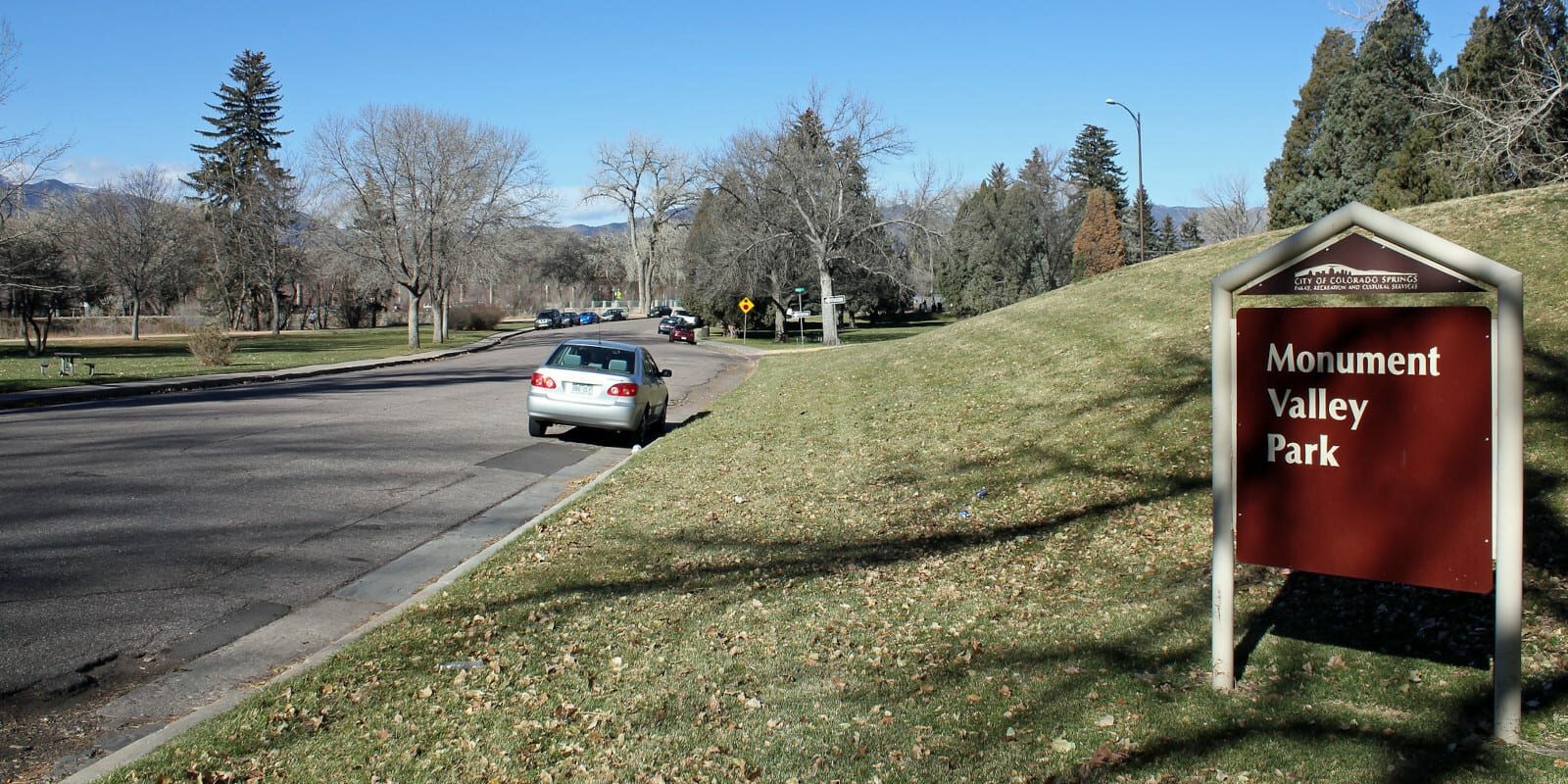 Image of the Monument Valley Park sign in Colorado Springs, Colorado