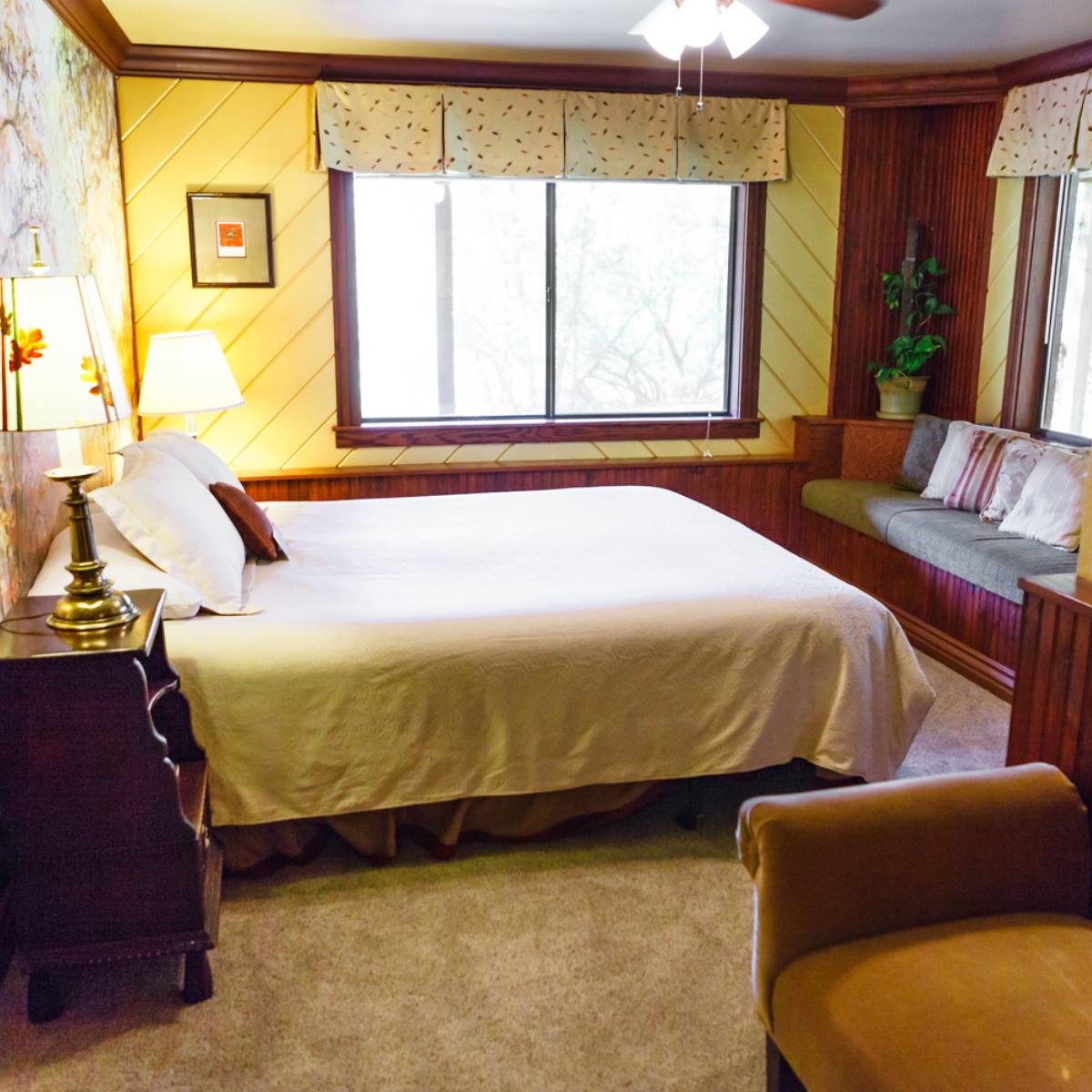 image of room at the country sunshine bed and breakfast