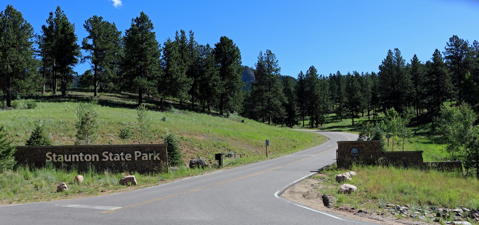 Staunton State Park Entrance Sign