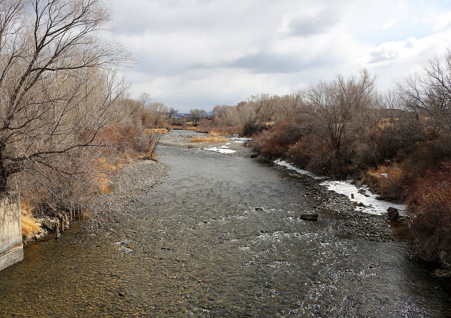 Image of the Uncompaghre River in Colorado during winter