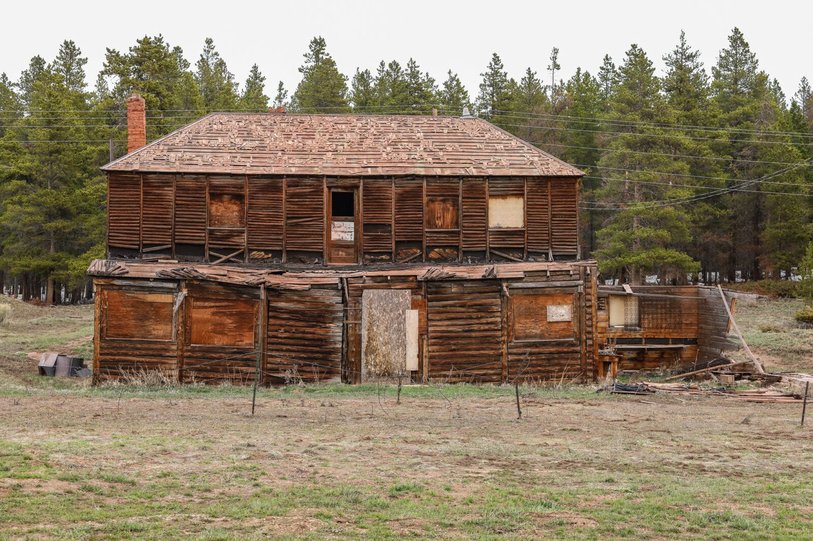 Image of a wood building at the Uptop ghost town in Colorado