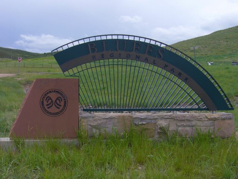 Image of the Bluffs Regional Park Sign in Lone Tree, Colorado