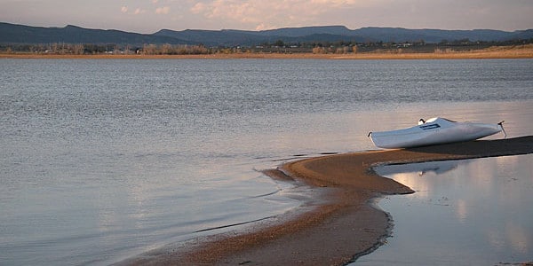 Image of a boat on the water at Douglas Reservoir in Fort Collins, Colorado