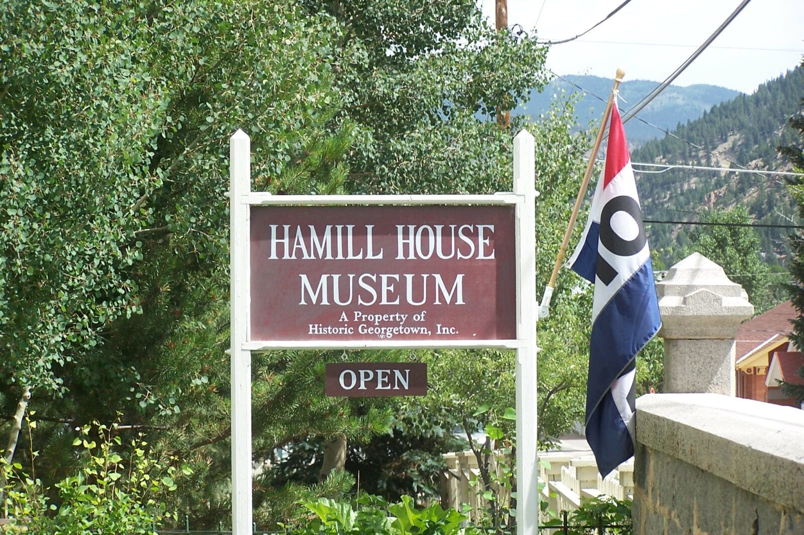 Image of the welcome sign at the Hamill House Museum in Georgetown, Colorado