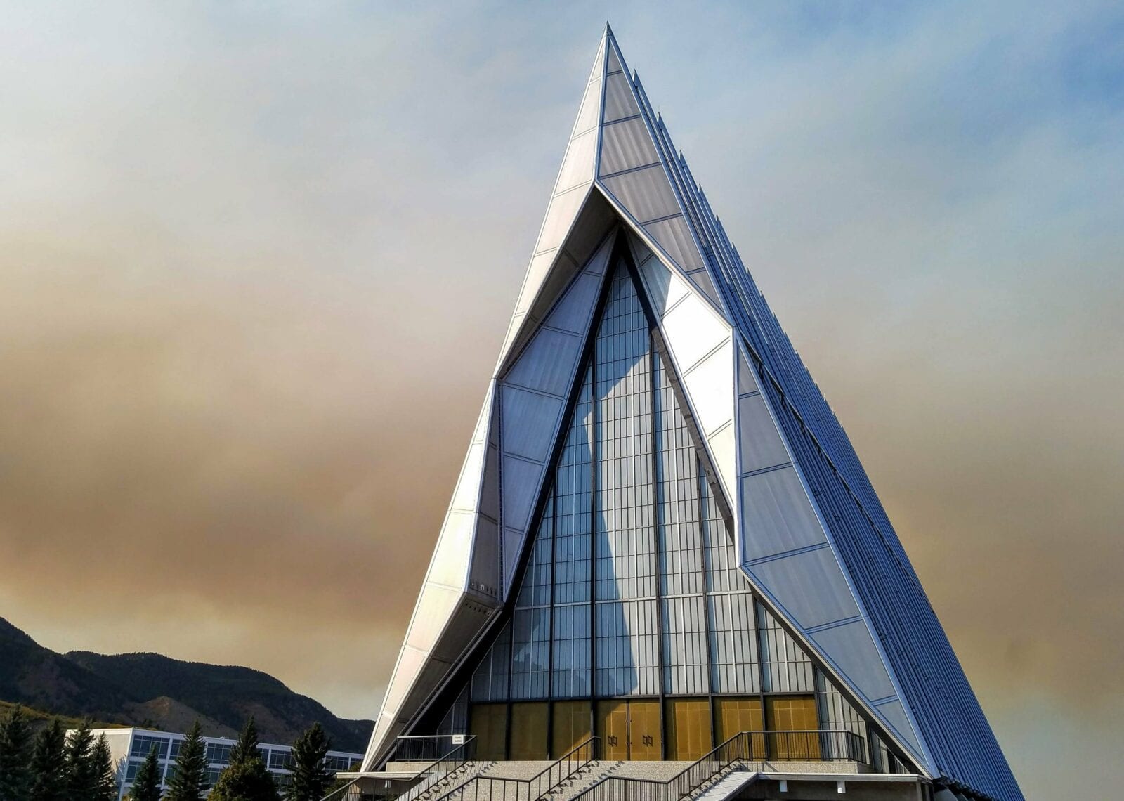 Image of the exterior of the US Air Force Cadet Chapel in Colorado Springs, Colorado