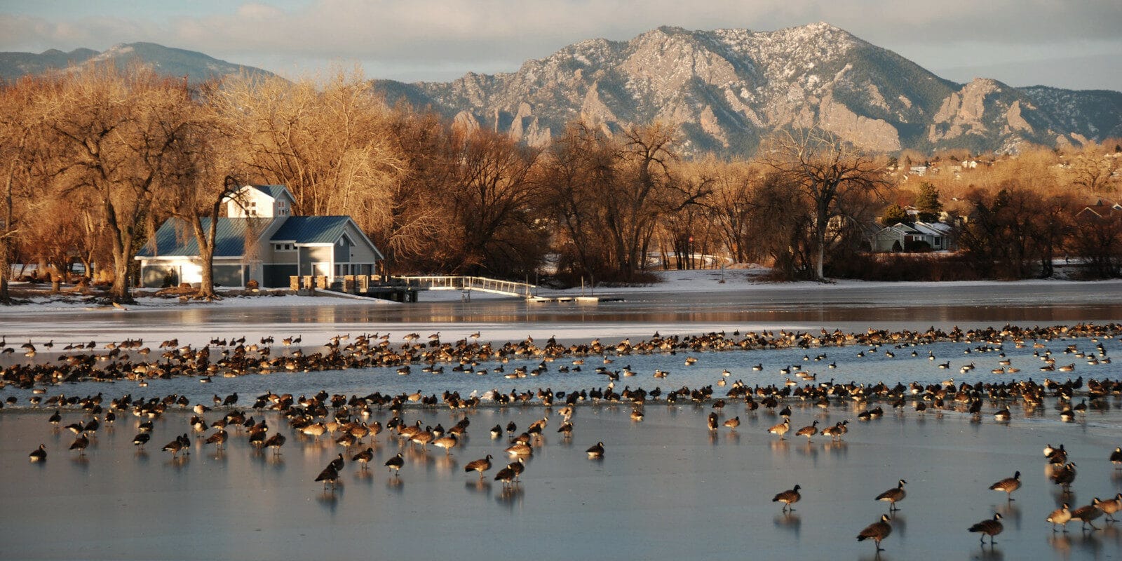 Image of the Waneka Lake in Lafayette, Colorado