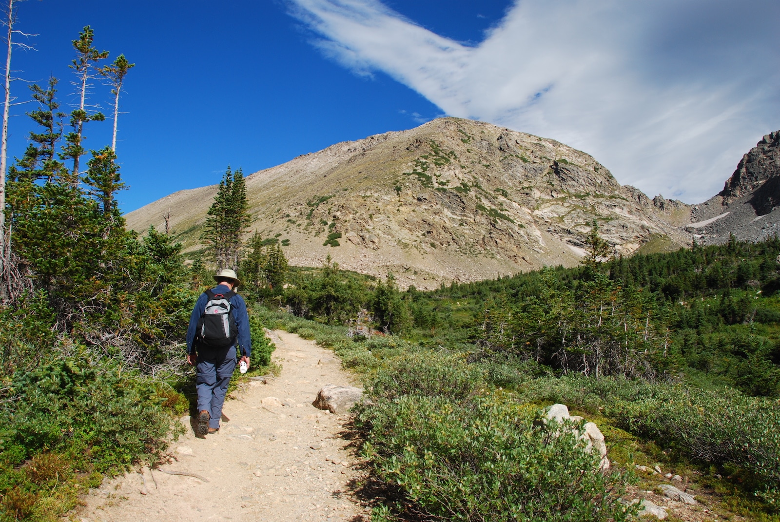 Arapahoe National Forest Hiking Trail Colorado