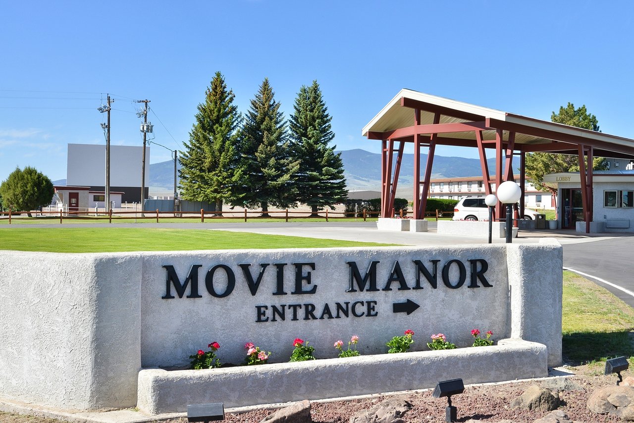 image of best western movie manor