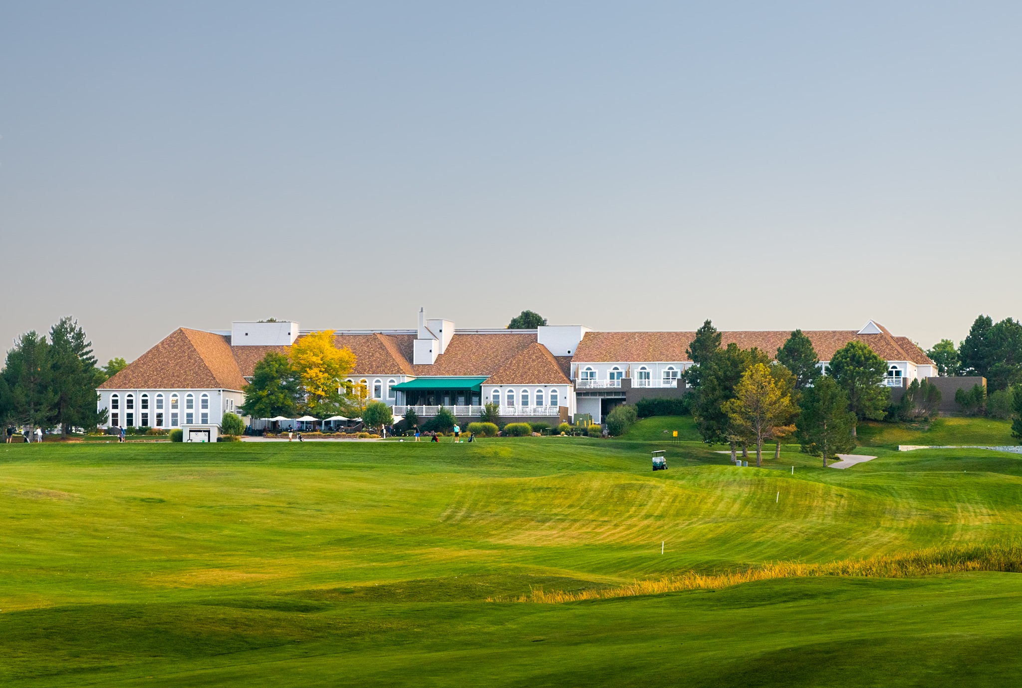 image of lone tree golf club and hotel