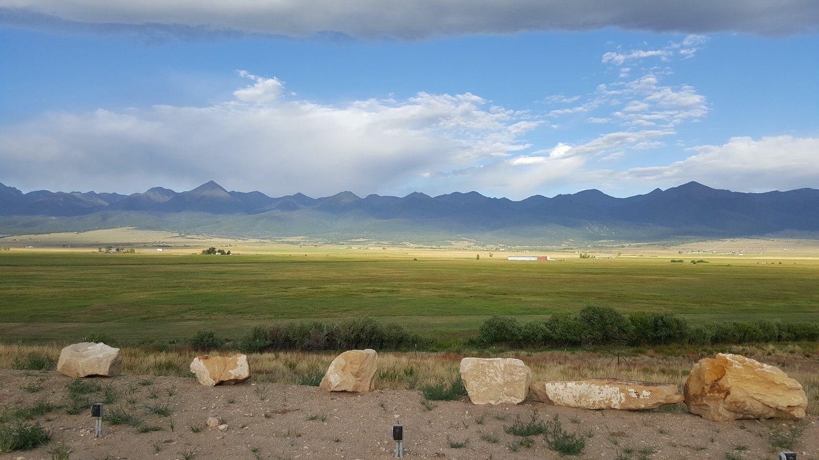 Image of the scenery at