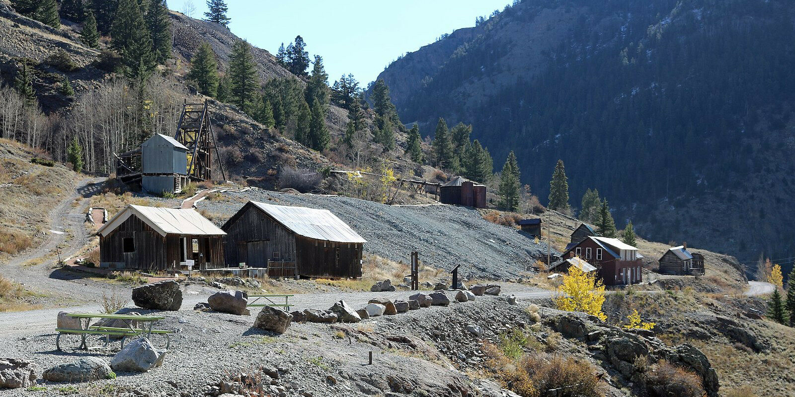 Image of the Ute-Ulay Mine and Mill in Henson, Colorado