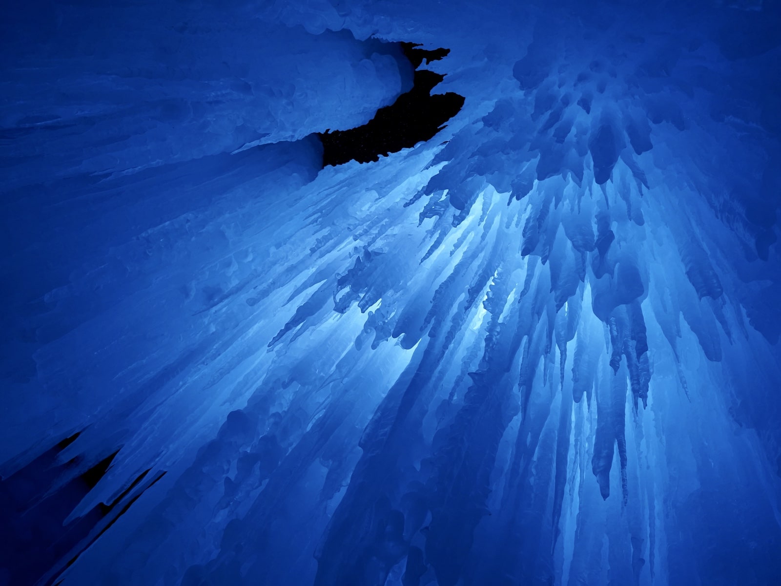 Ice Castles, Dillon