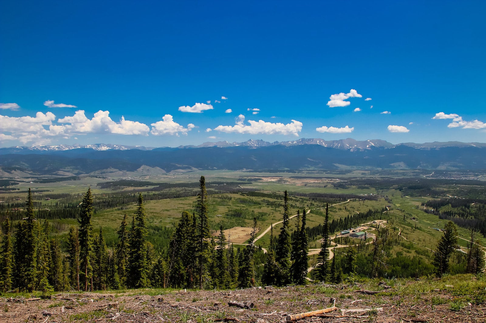 Image of the landscape in Grand, Colorado