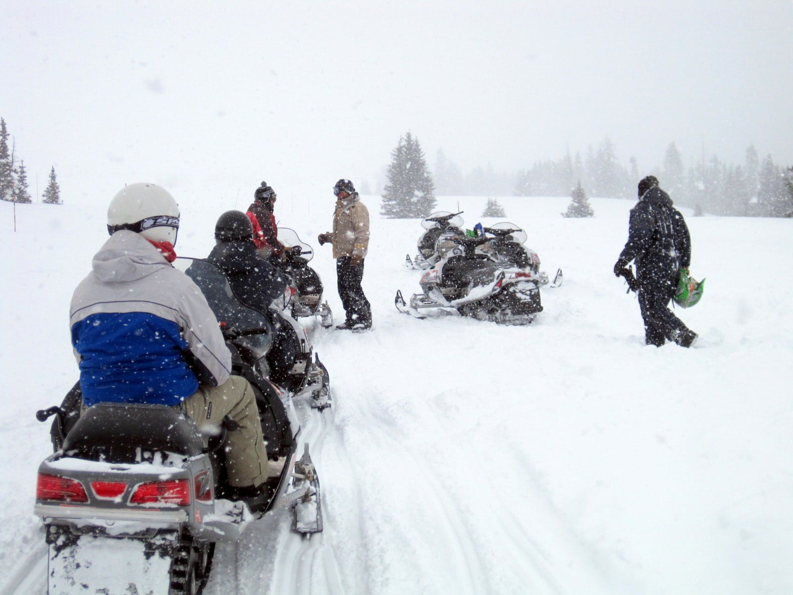 image of snowmobiling in silverthorne