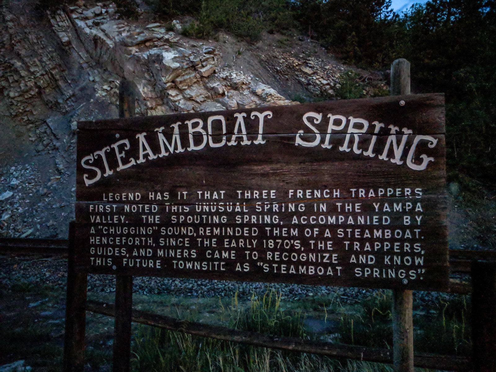 Image of the Steamboat Spring sign in Colorado