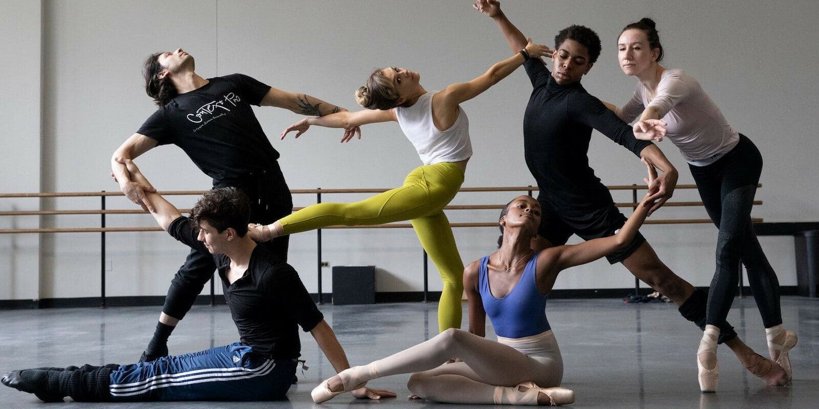 Image of dancers for the Vail Dance Festival in Colorado