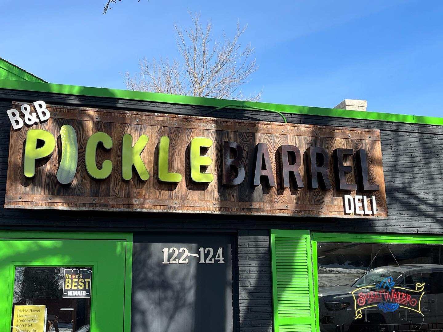 Image of B&B's Pickle Barrel Deli in Fort Collins, Colorado