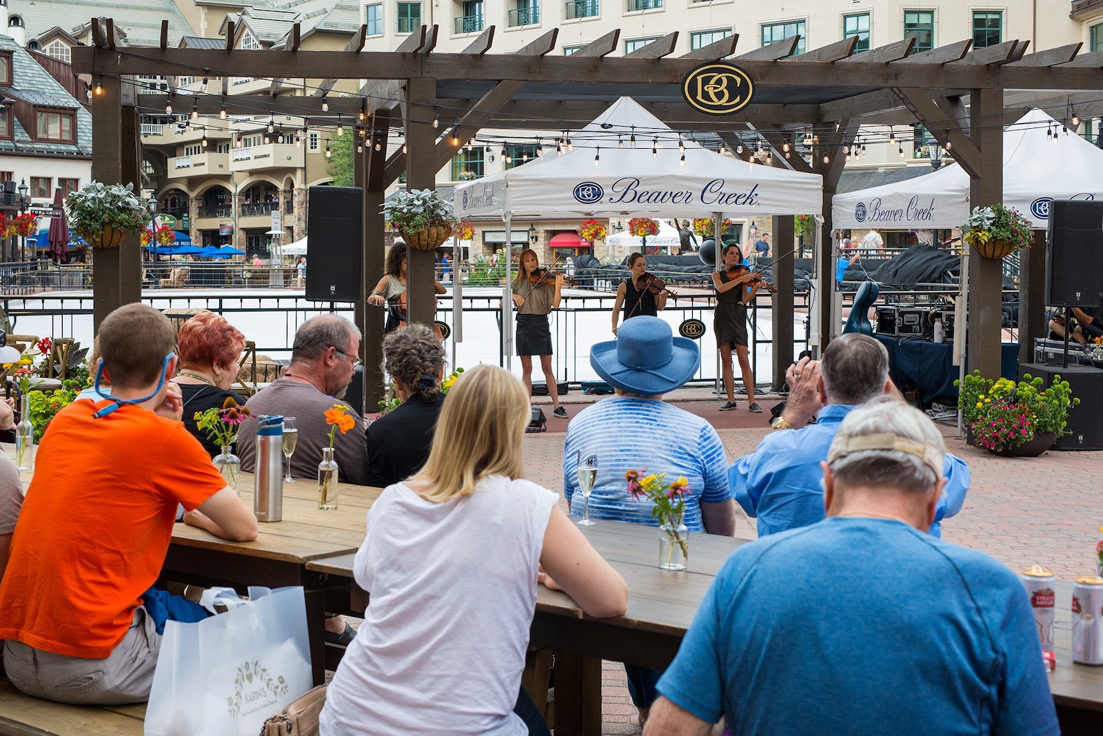 Image of people together at Zusammen in Beaver Creek, Colorado